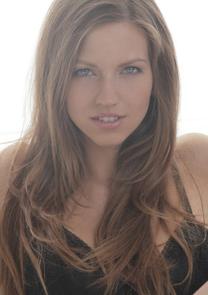 18 year old cutie Christine Paradise pulling denim shorts aside